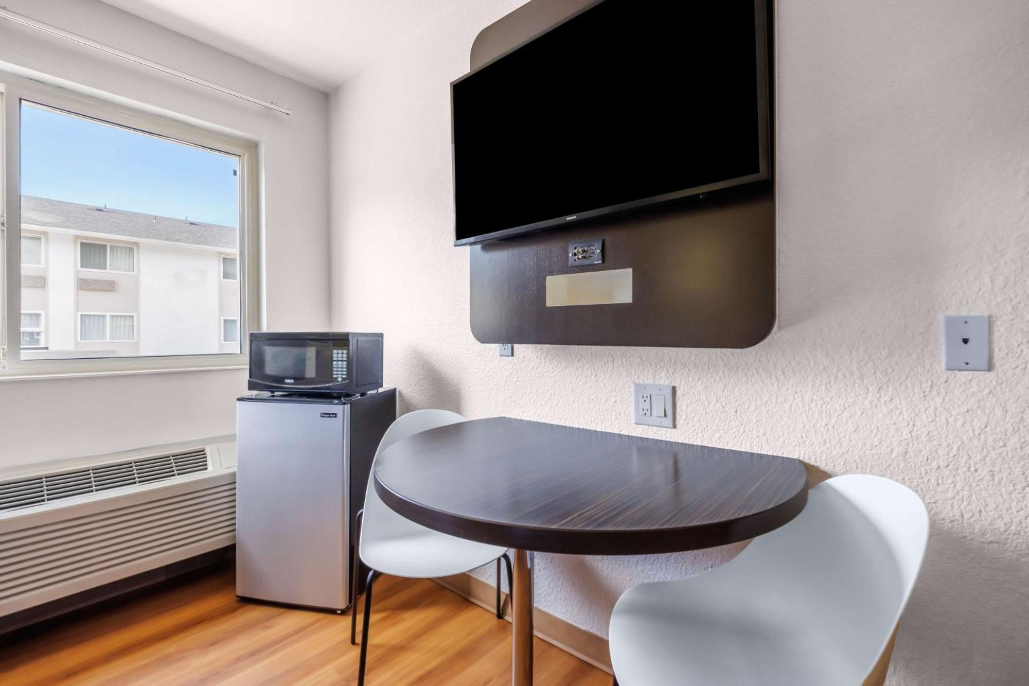 Studio 6 Seattle, Wa Sea Tac Airport South ซีแทค ภายนอก รูปภาพ